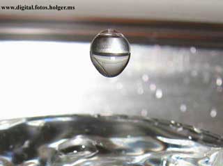 Makro Wasser: Wassertropfen